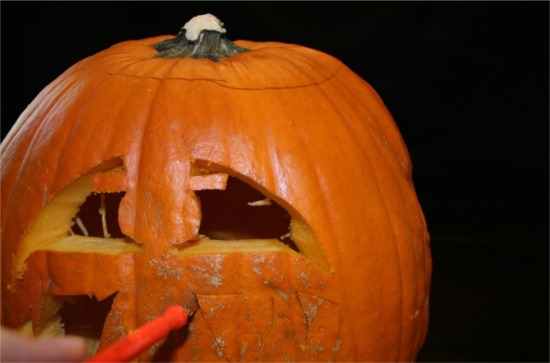 Halloween Scarecrown Pumpkin Carving