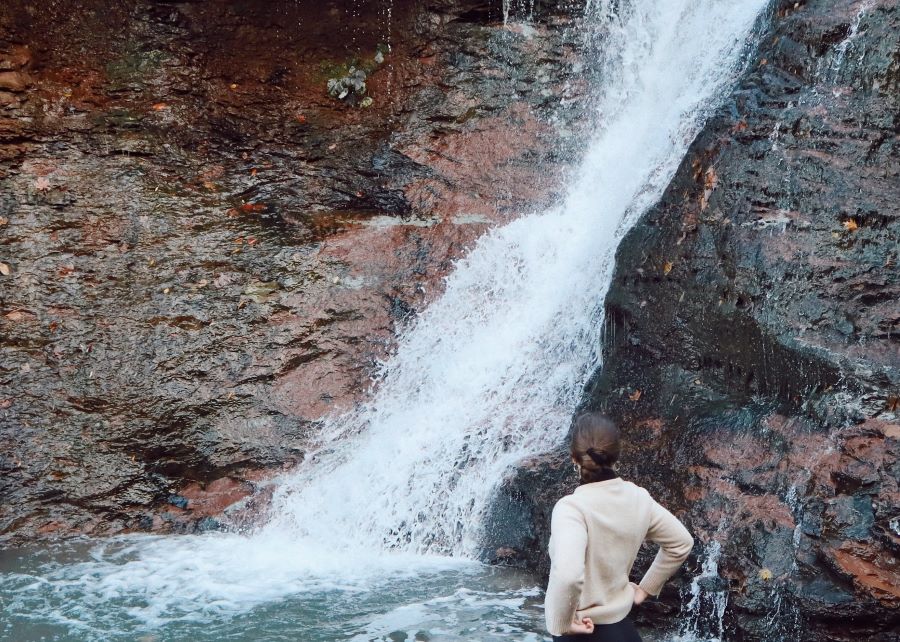 Dayhike to Waterfalls in Ontario. Hike to Waterfalls.