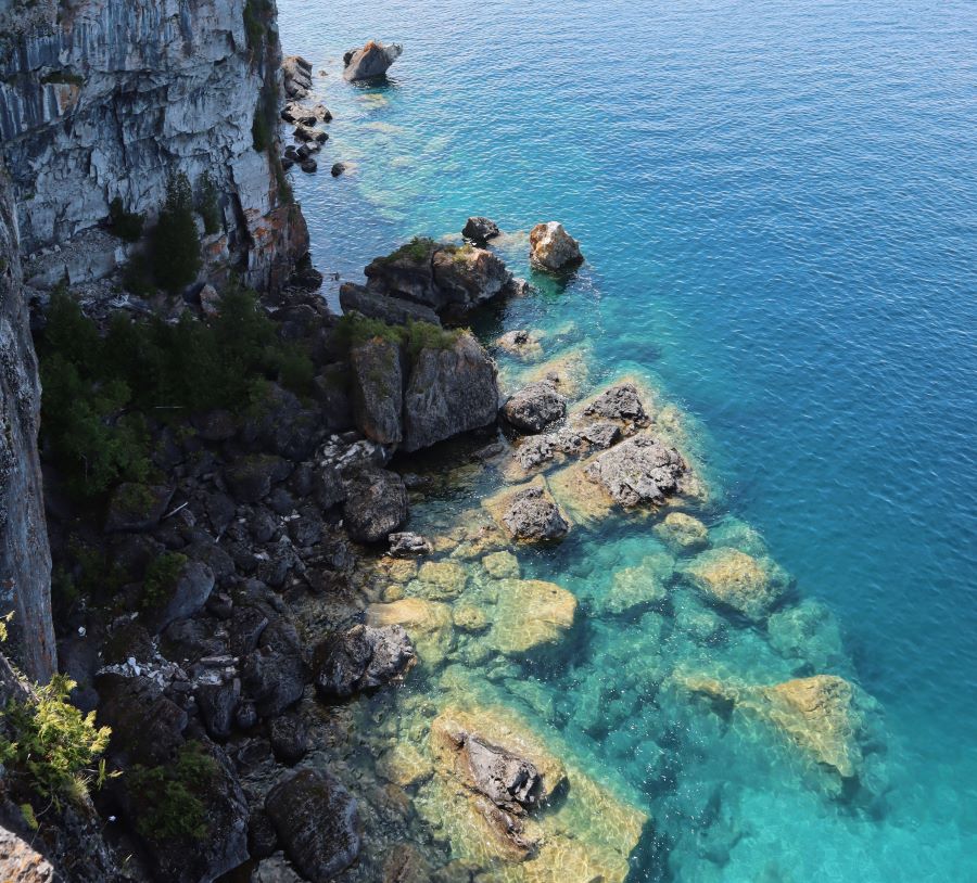 Bruce Trail: Bruce Peninsula National Park Hiking Bruce Trail.