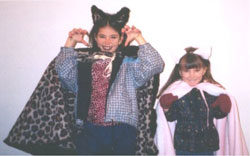 Sister Kittens on Halloween