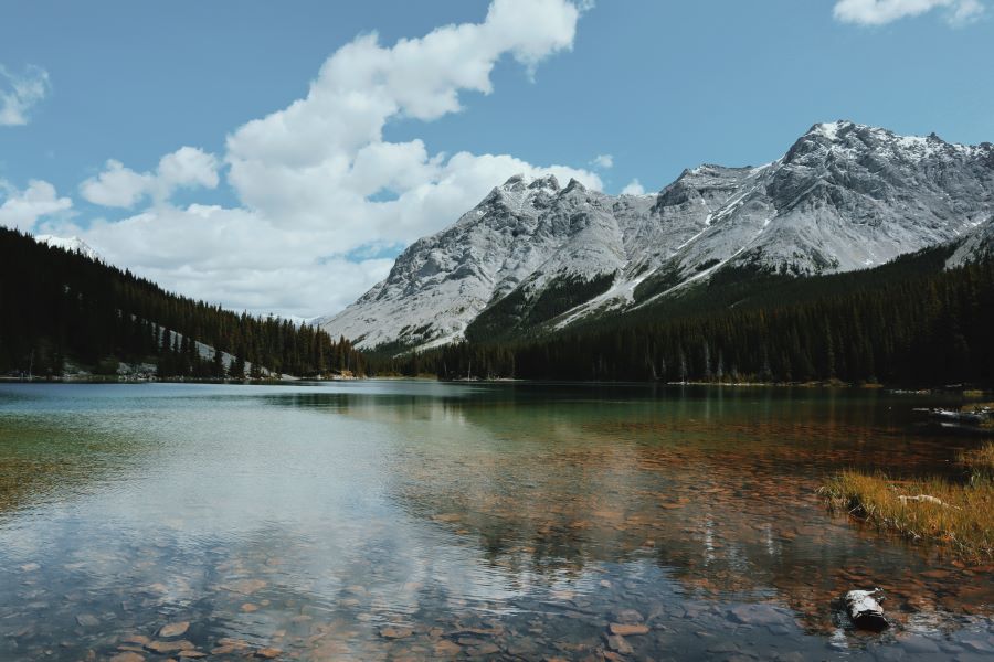 Elbow Lake in Kananaskis Country