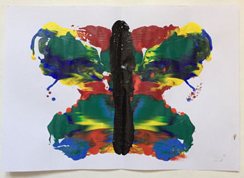 fingerpaint butterfly craft