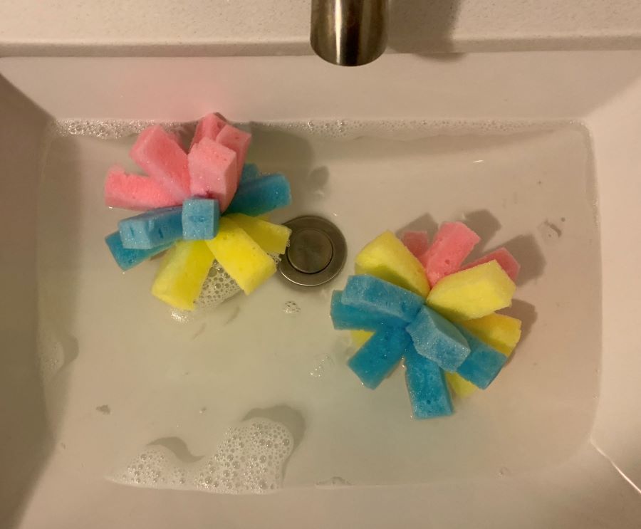 DIY Sponge Water Bomb