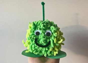 wool pompom alien craft